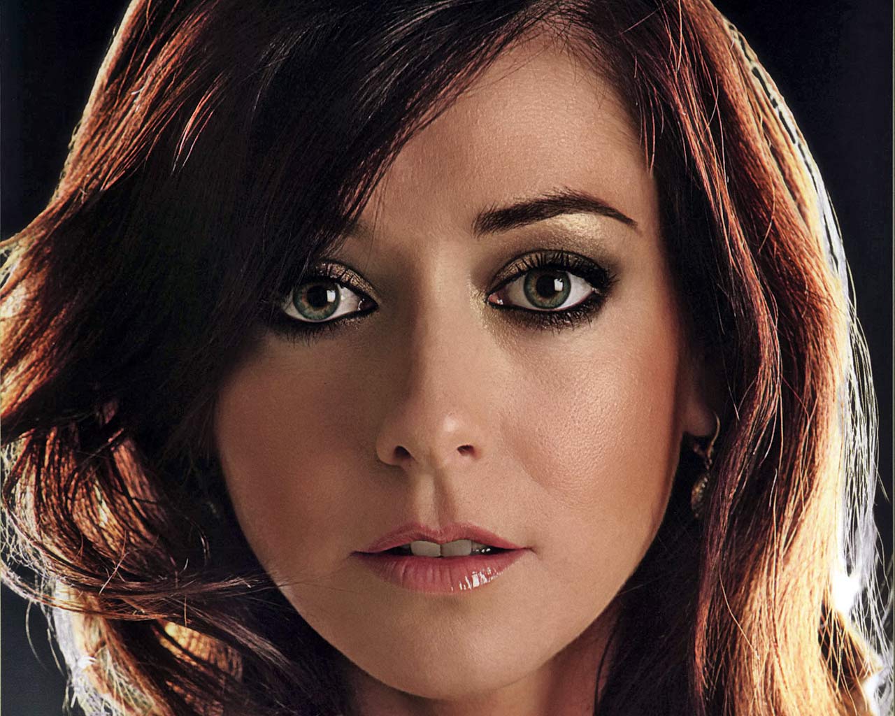 Image Of Posted Tontenk Labels Alyson Hannigan Hollywood