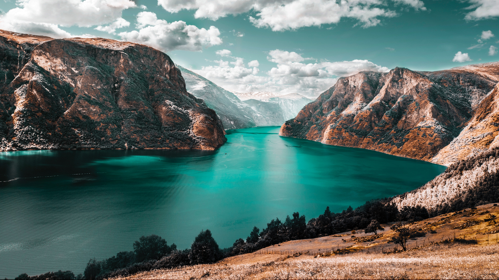Beautiful HD Wallpaper 1080p