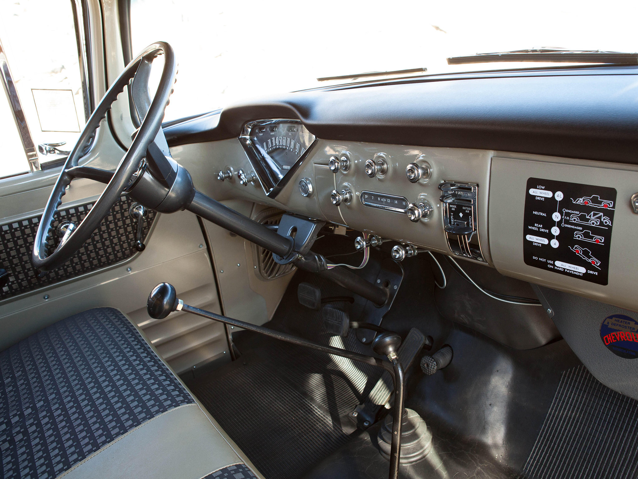 Interior Chevrolet Napco Apache Deluxe Fleetside Pickup