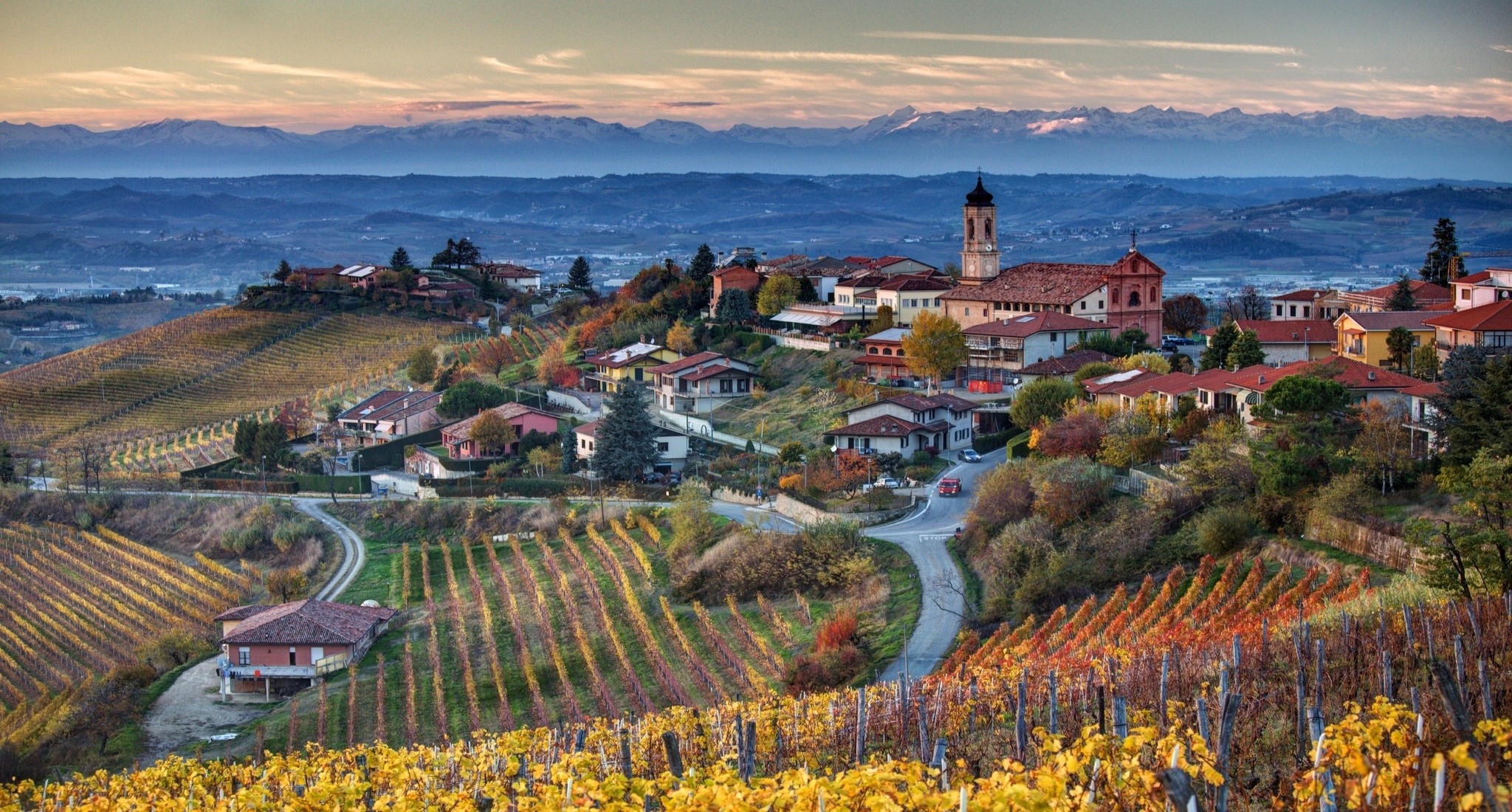 Italia Italy Piemonte Treiso landscapes wallpaper wallpapers and 2048x1100