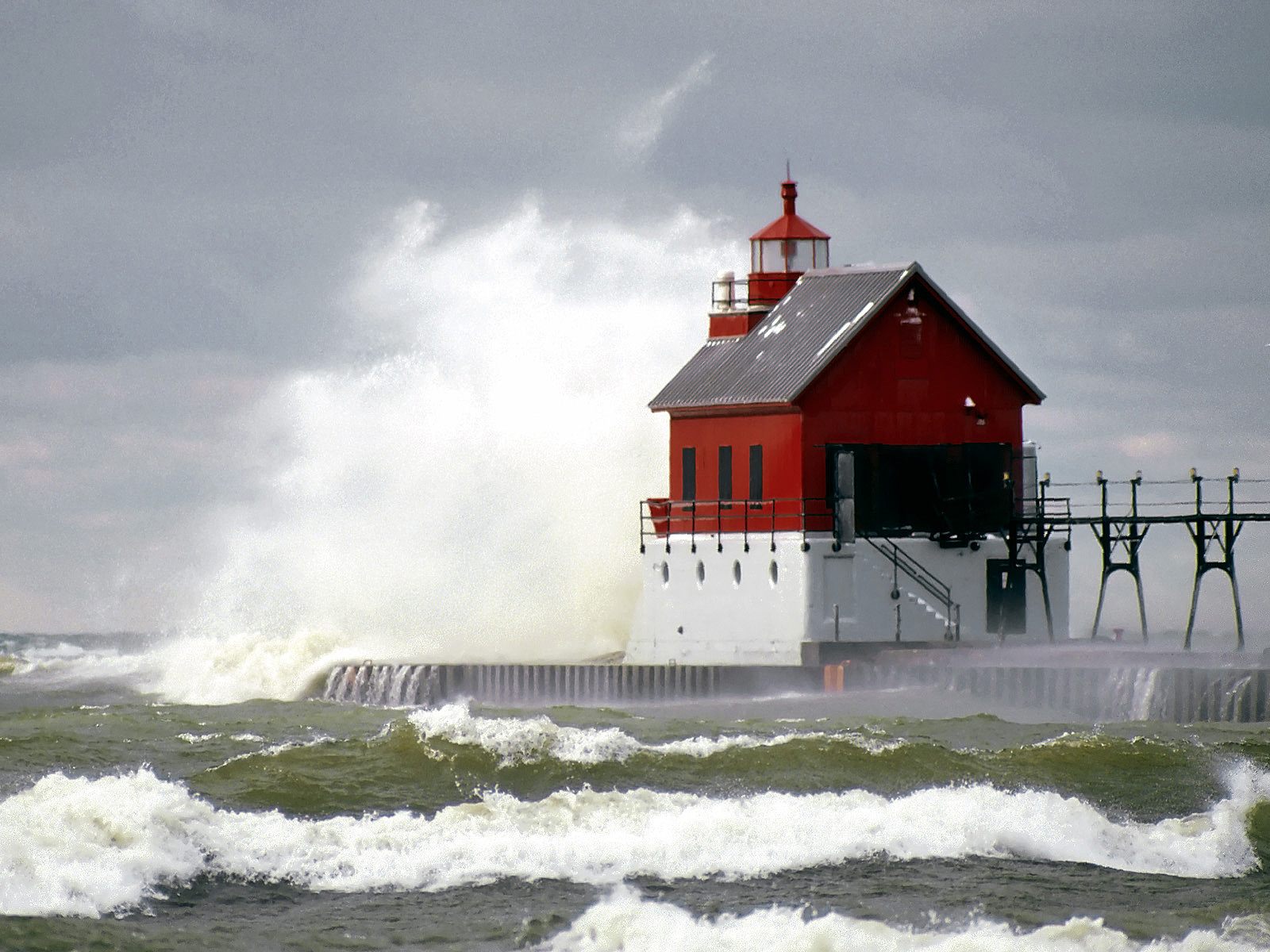 Tide Grand Haven Lighthouse Michigan Wallpaper Hq