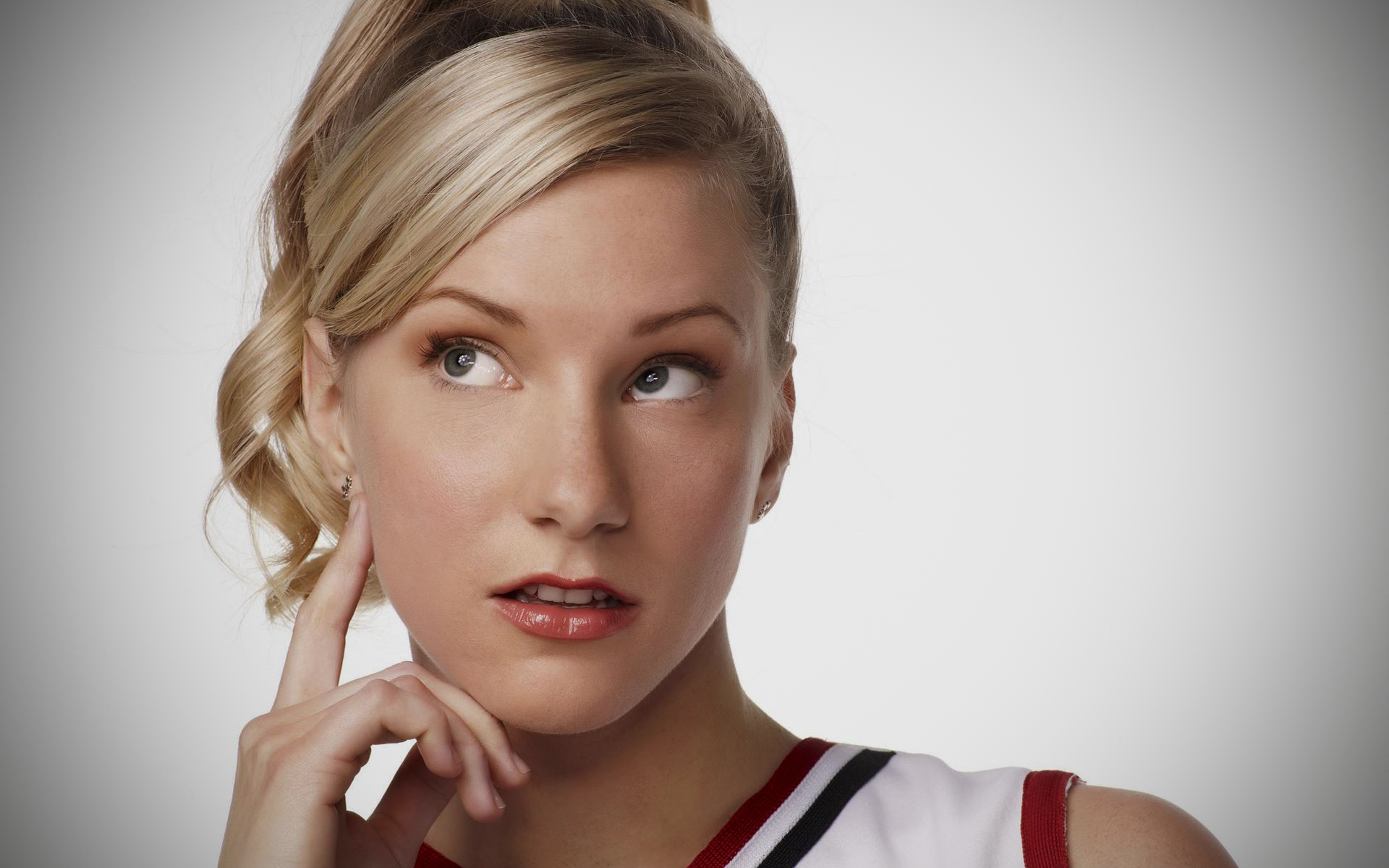 Heather Morris Wallpaper Full HD Pictures
