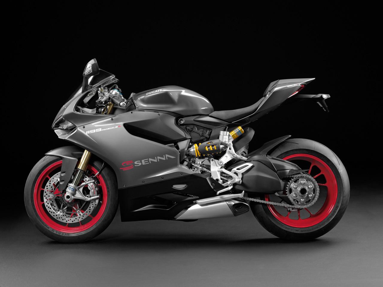 2016 Ducati 1199 Panigale First Looks