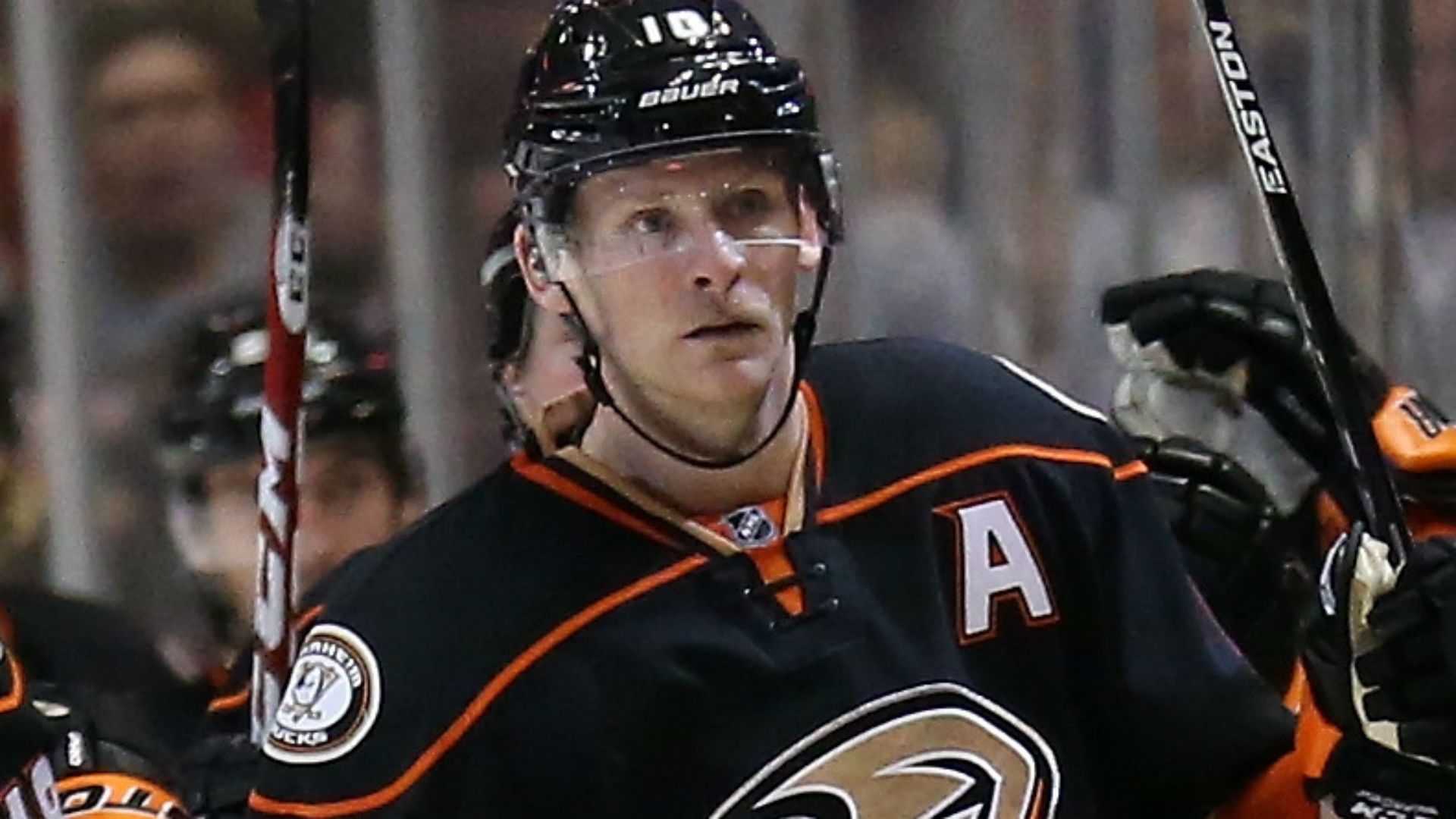 Anaheim Ducks Forward Corey Perry Out For Weeks With Knee
