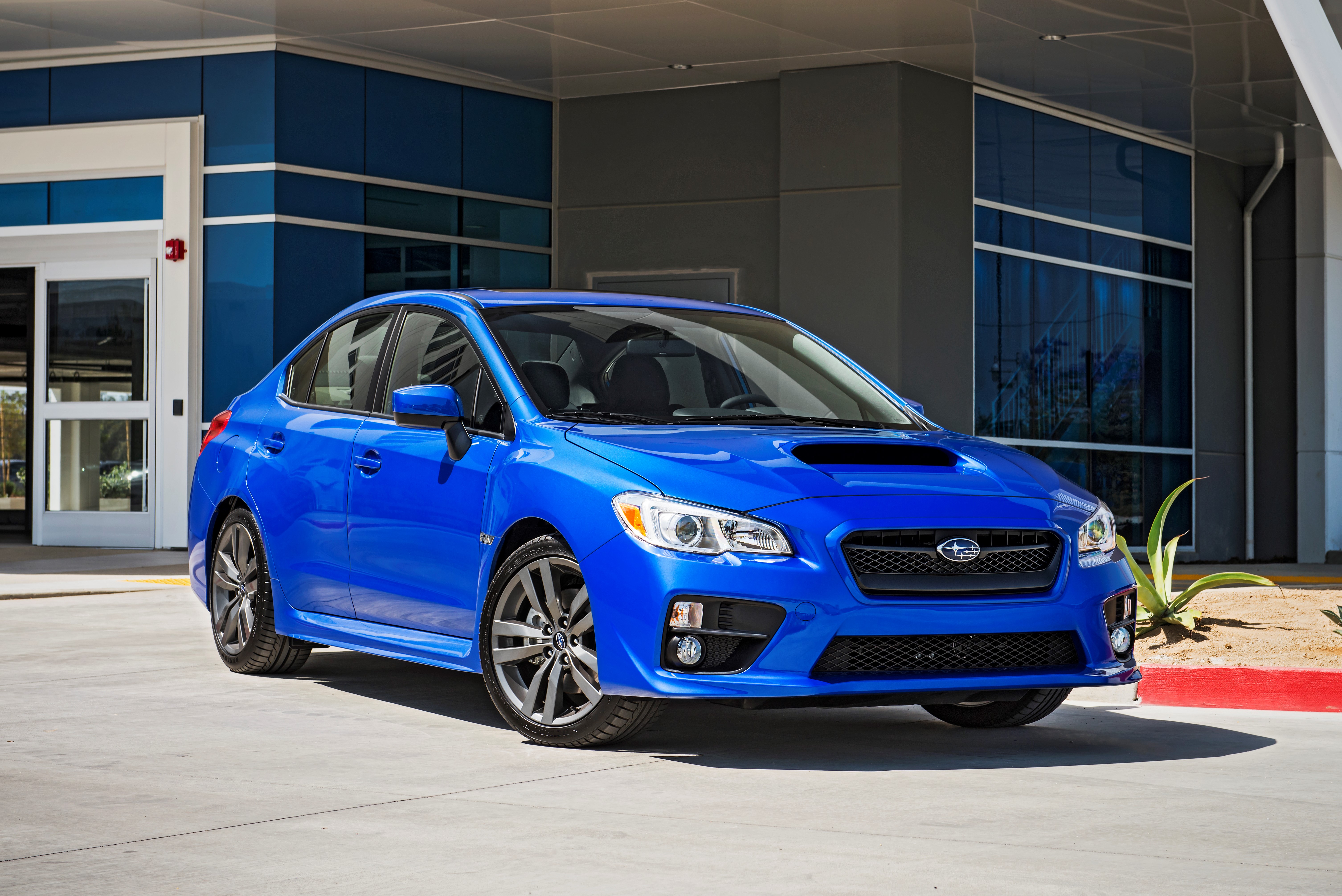 2016 Subaru WRX STI and WRXs offer Starlink Infotainment and