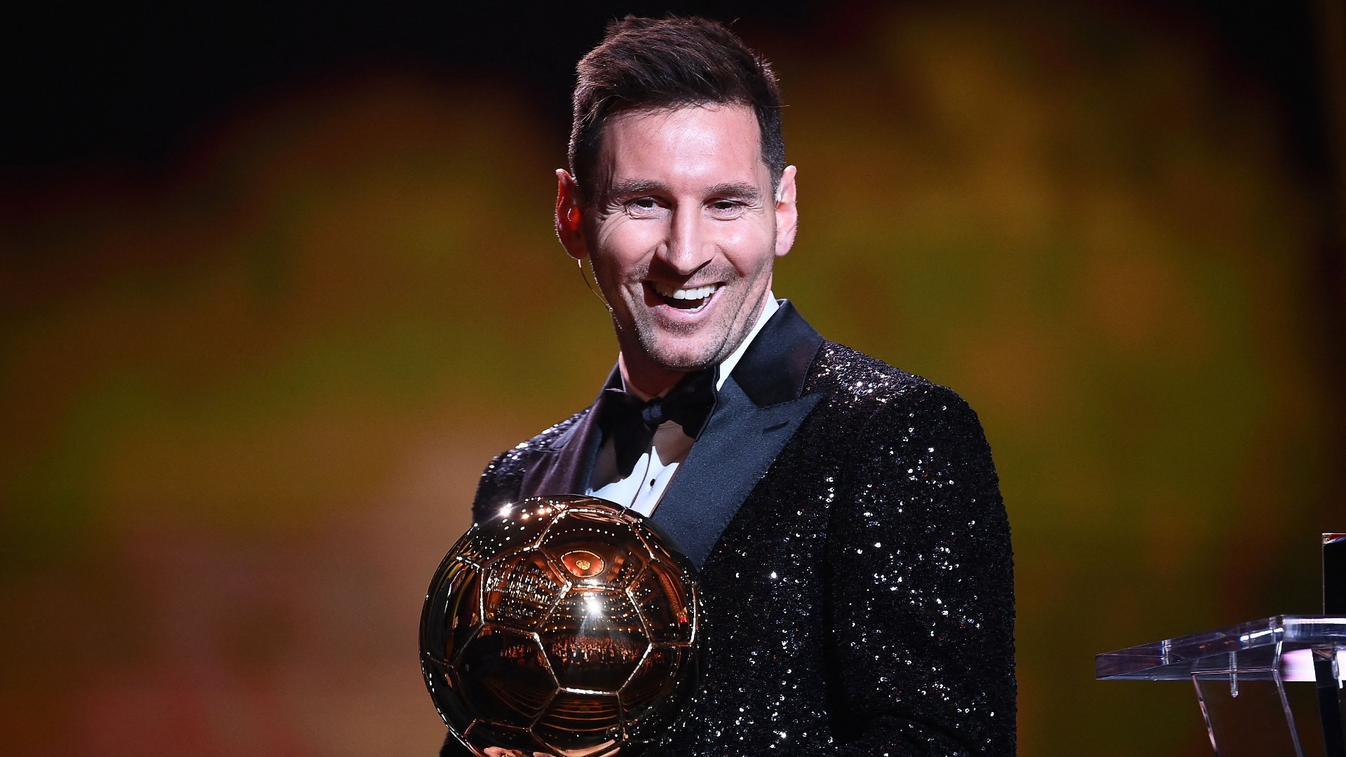 Ballon D Or Messi Wins Award For Seventh Time To Pull Two