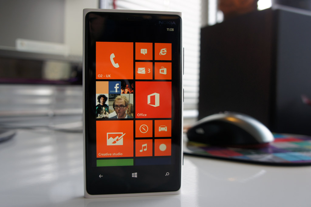 Nokia Lumia First Impressions