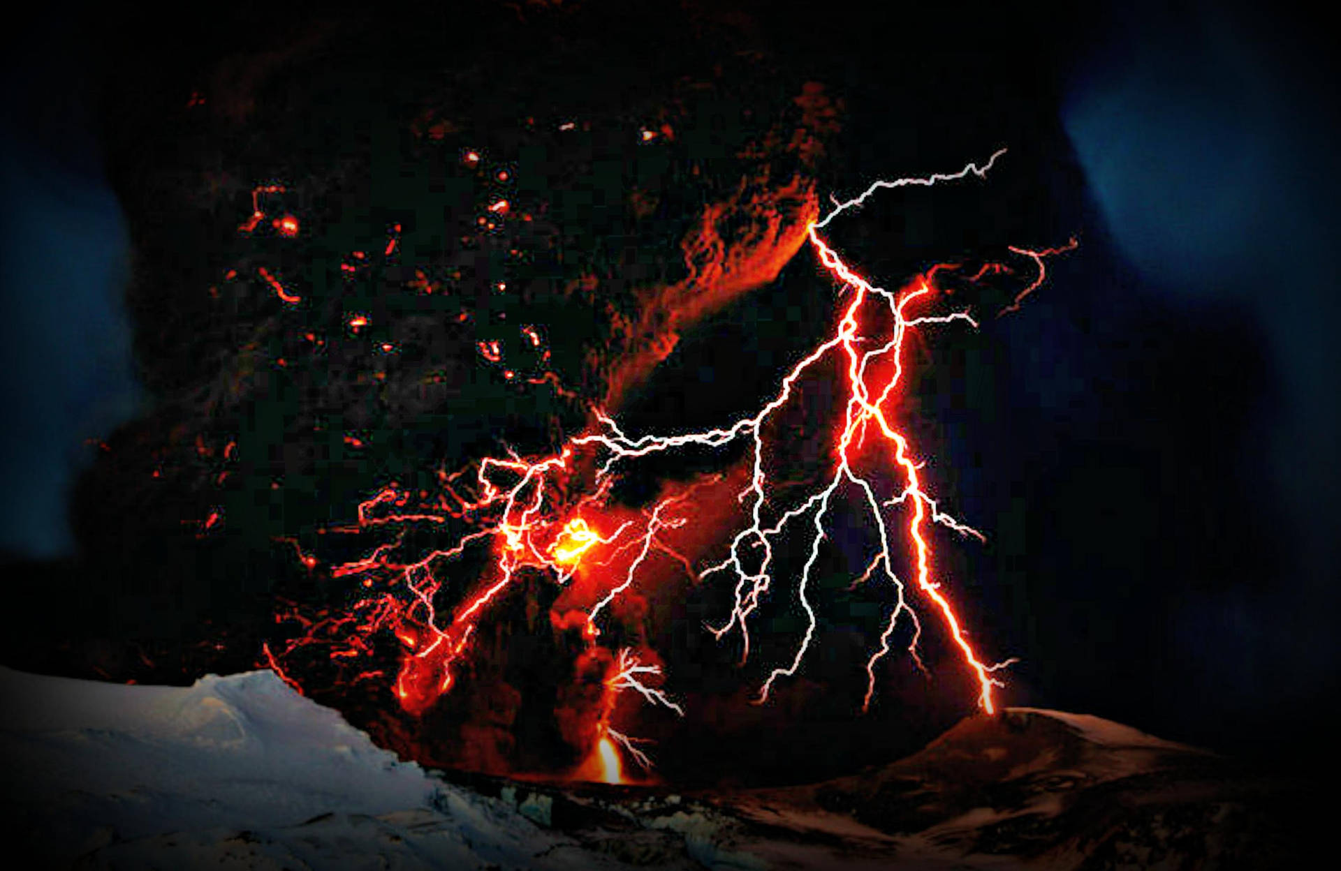 Red Lightning In The Mountain Wallpaper
