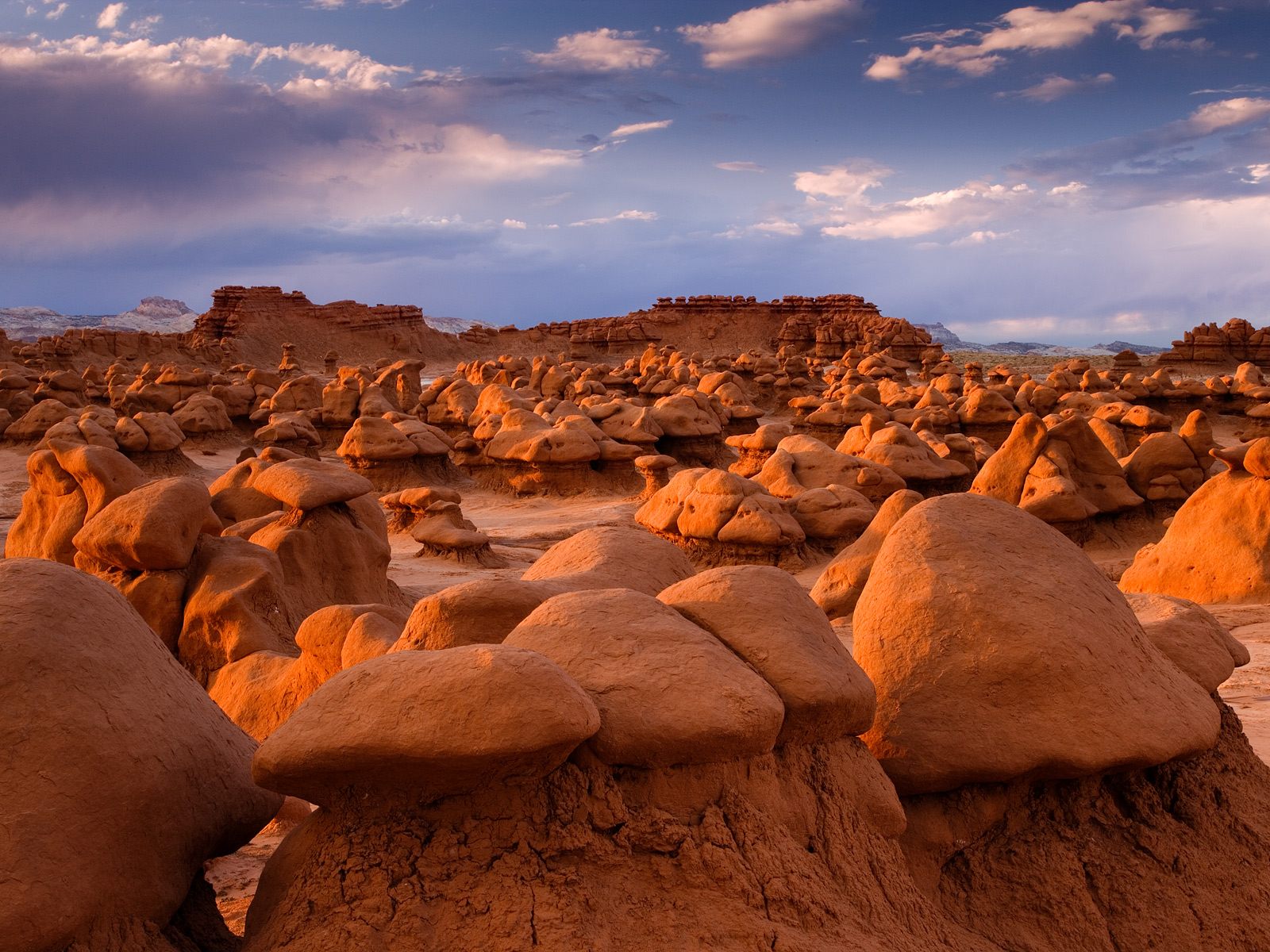  com Photos and Wallpapers Goblin Valley State Park Utah 1600x1200