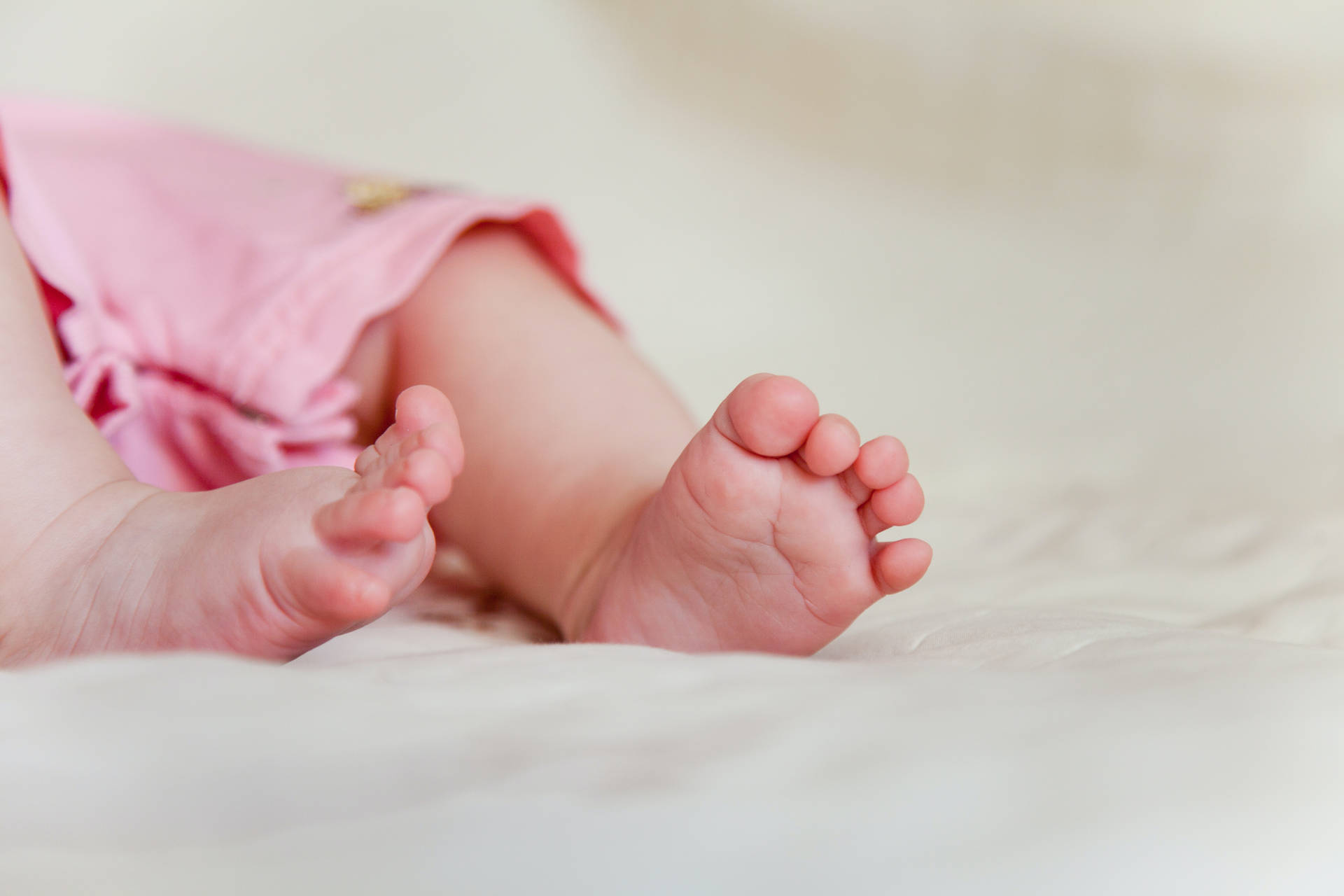 Newborn Baby Girl Dt1ugvsf7h1hvcj0 Wallpaper