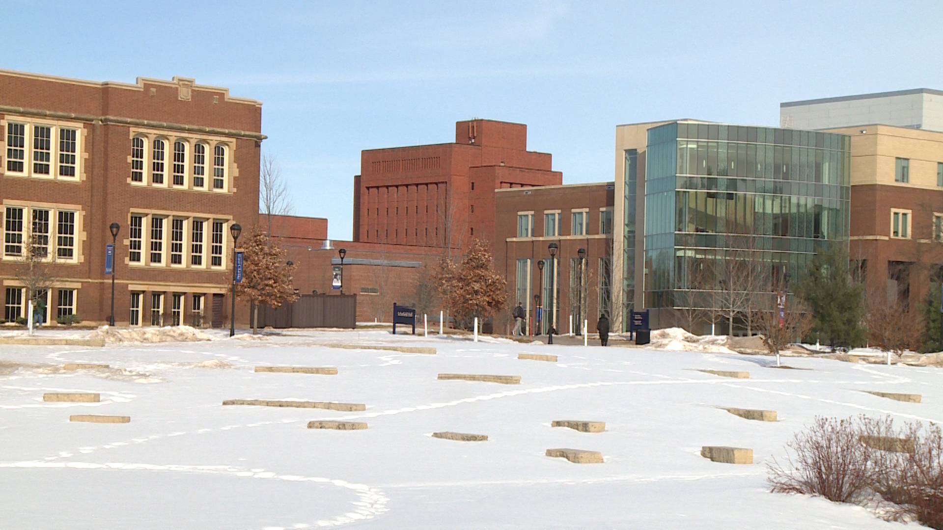 Uw Eau Claire Vice Chancellor Steps Down Amid Investigation
