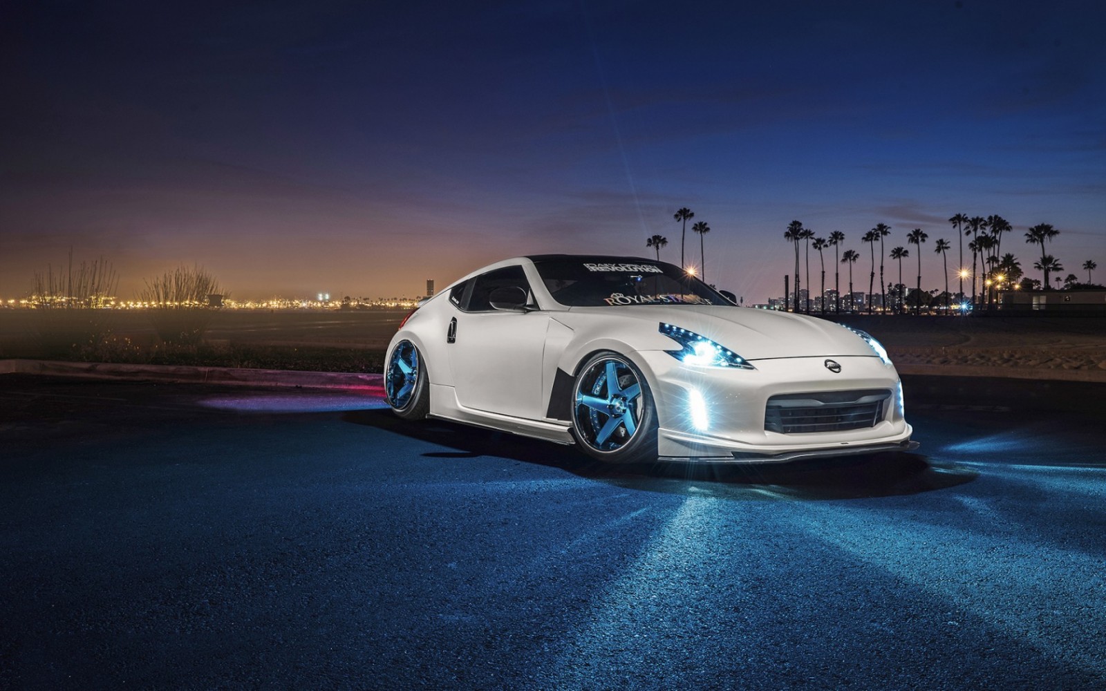 Nissan 370z White Coup Stunning Supercar HD Wallpaper At Dusk
