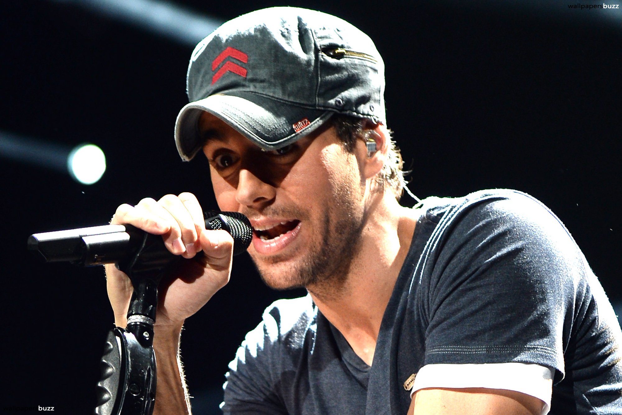 Free download Enrique Iglesias on stage HD Wallpaper [2000x1334] for your  Desktop, Mobile & Tablet | Explore 49+ Iglesias Wallpaper | Enrique  Iglesias Wallpaper, Enrique Iglesias Wallpapers, Raisel Iglesias Wallpapers
