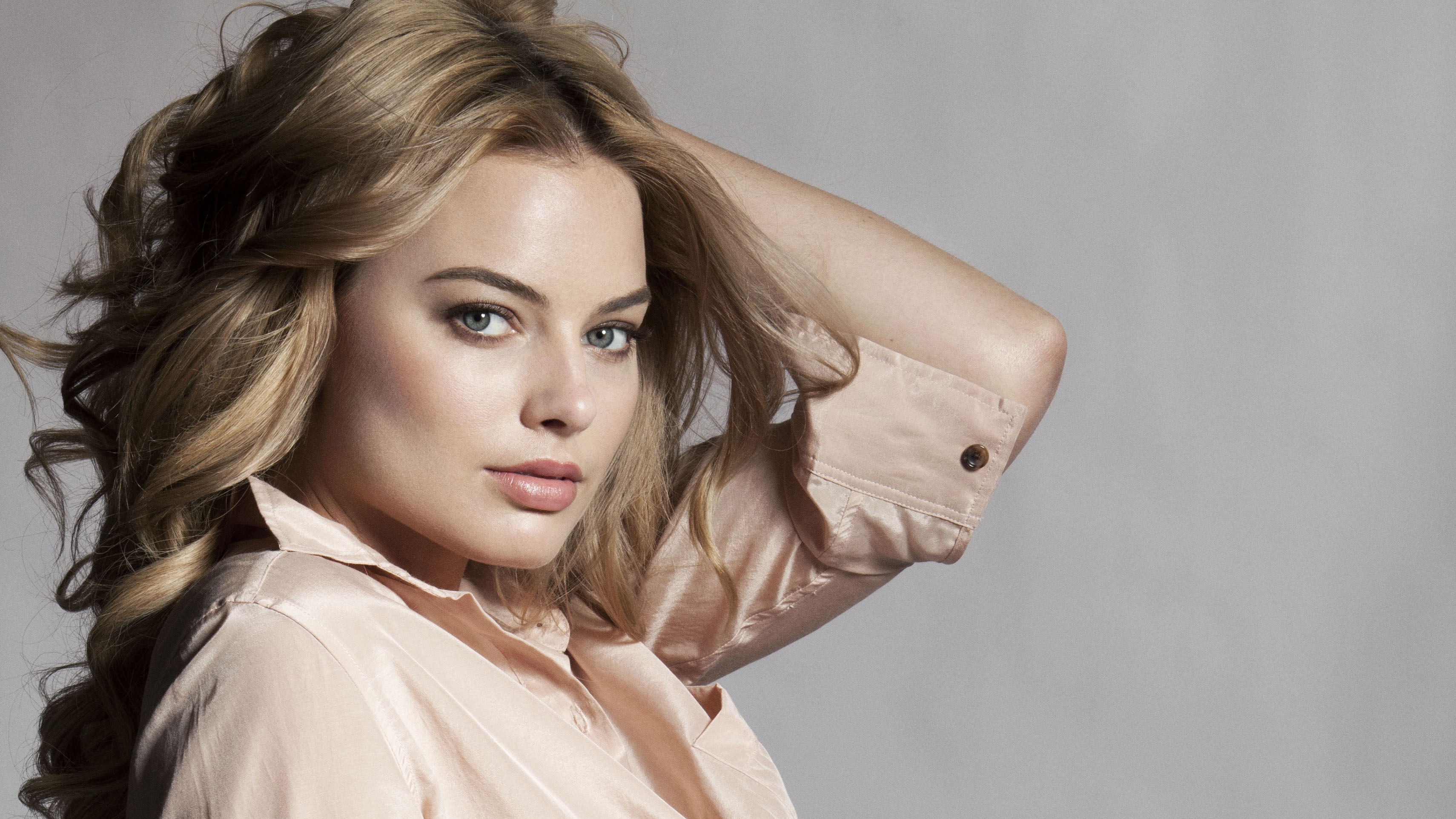 Blonde Celebrity Margot Robbie HD Wallpaper