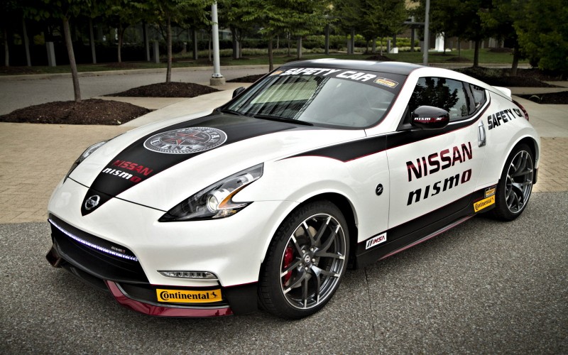 Name Nissan 370z Nismo Safety Car Wallpaper