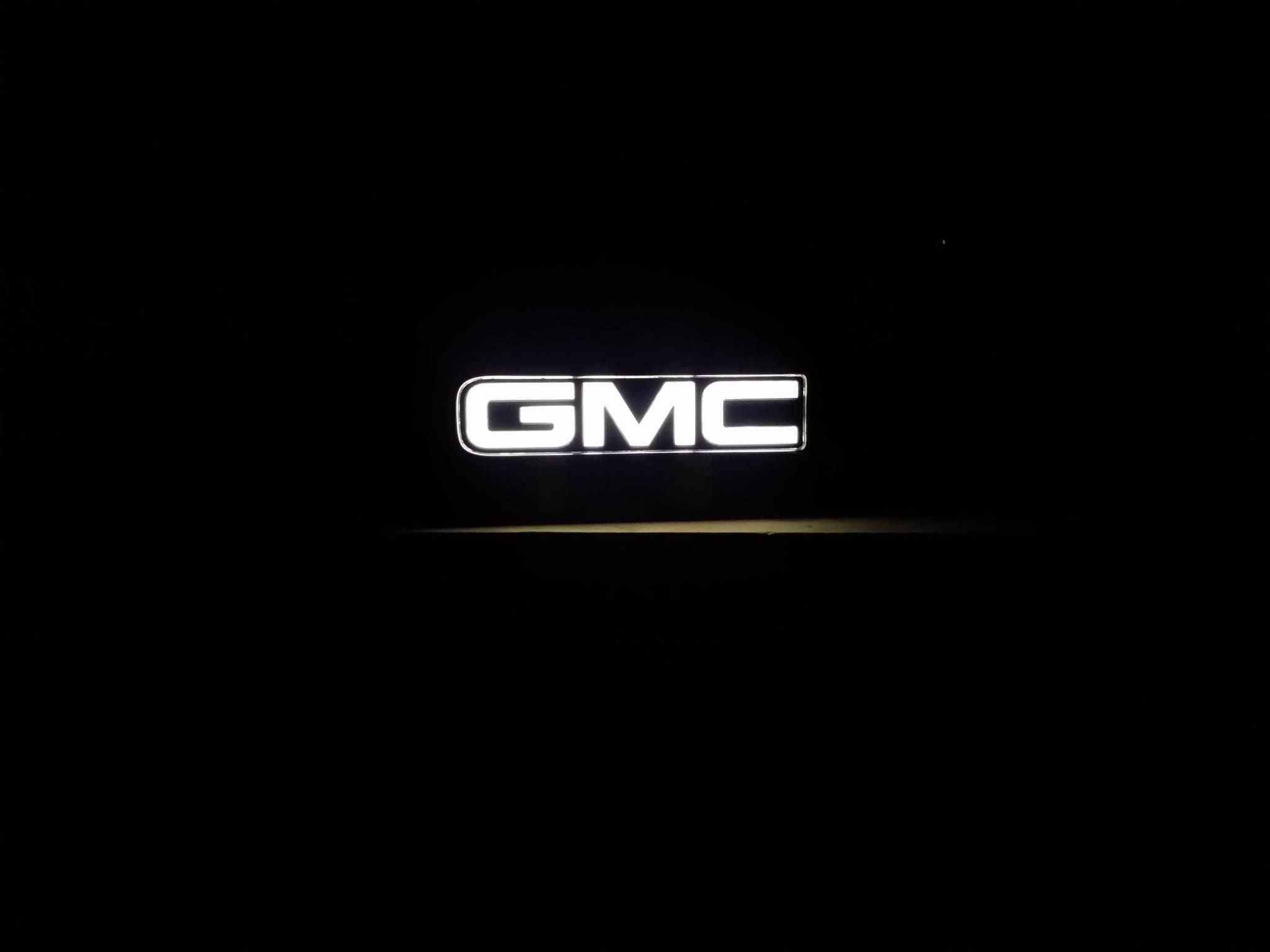 Gmc Lit Front Grill Logo Custom Built By Livewire