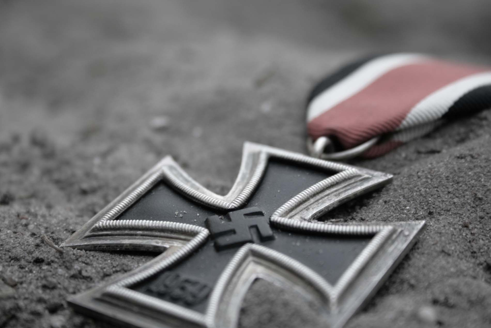 Nazi War Medal Wallpaper Background