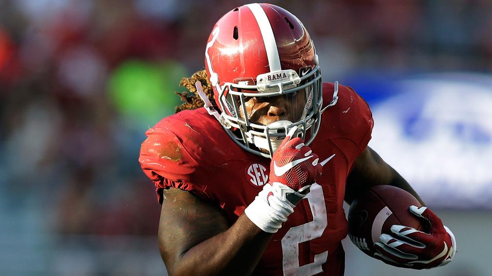 Alabama S Derrick Henry Moves Into The Lead College Football Si