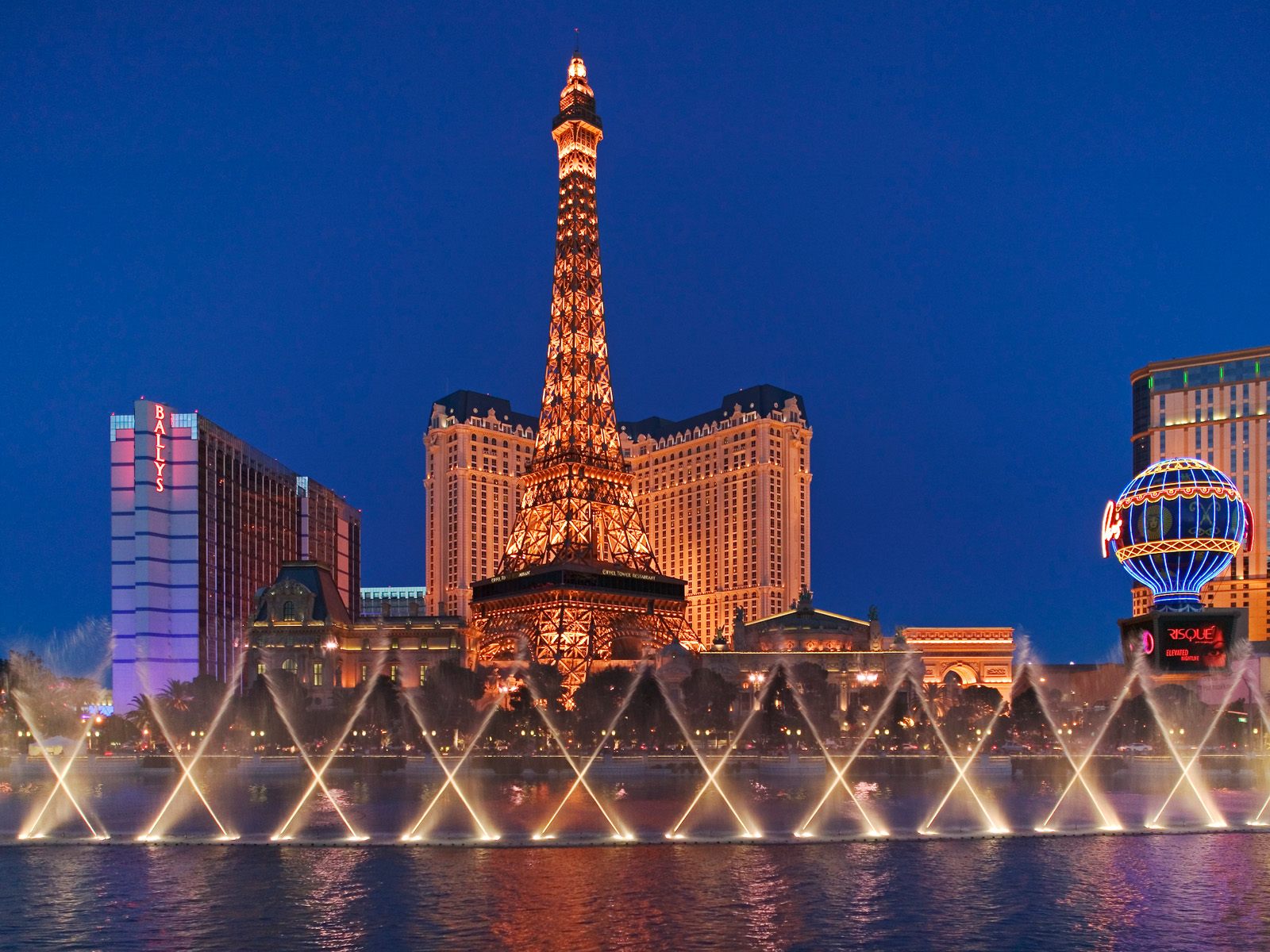 Eiffel Tower Paris Las Vegas Hotel Casino Wallpaper
