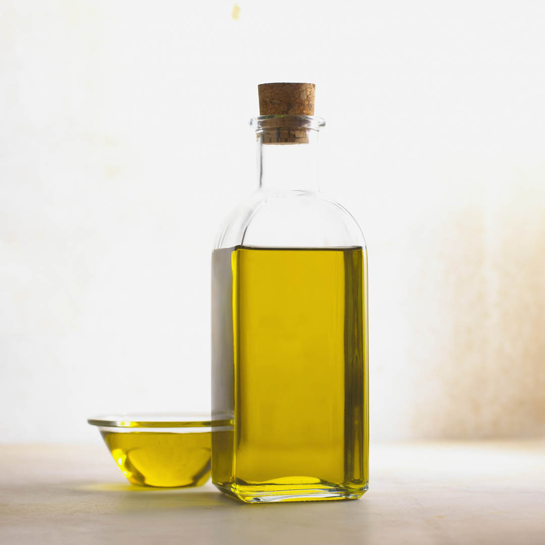 Oil Olive In Bowl And Bottle