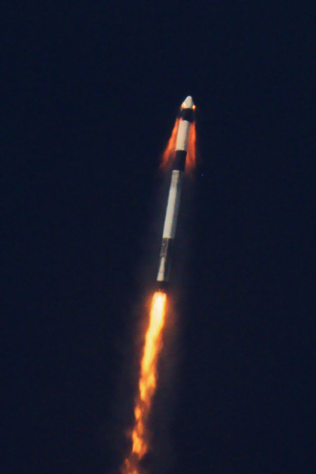 These Photos Of Spacex S Crew Dragon Abort Launch Are Just