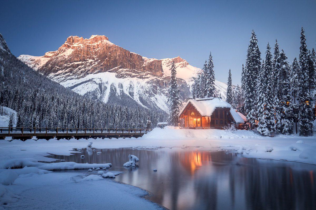 Canadian Rockies In Winter Action Photo Tours