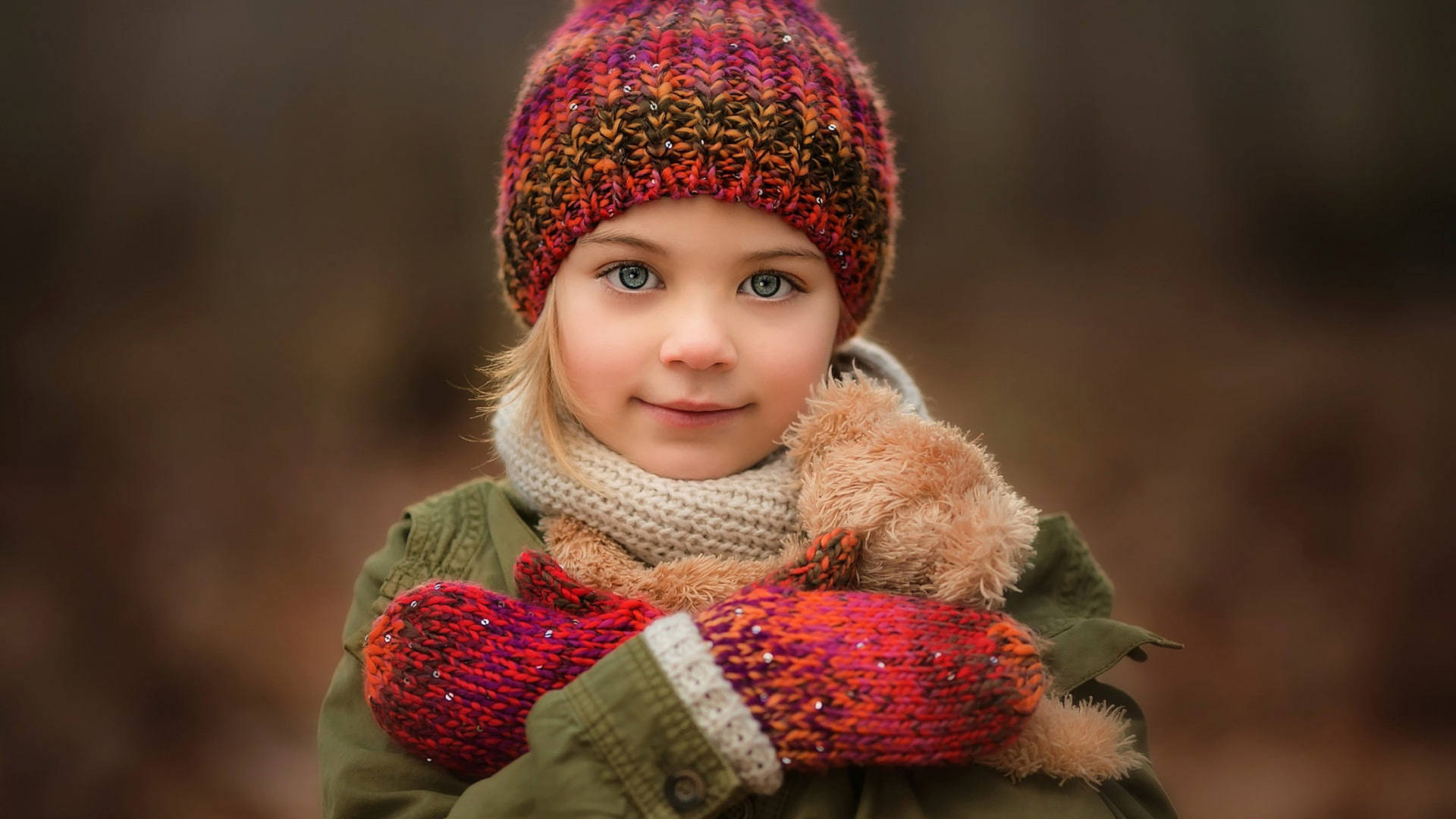 Cute Smile Wallpaper