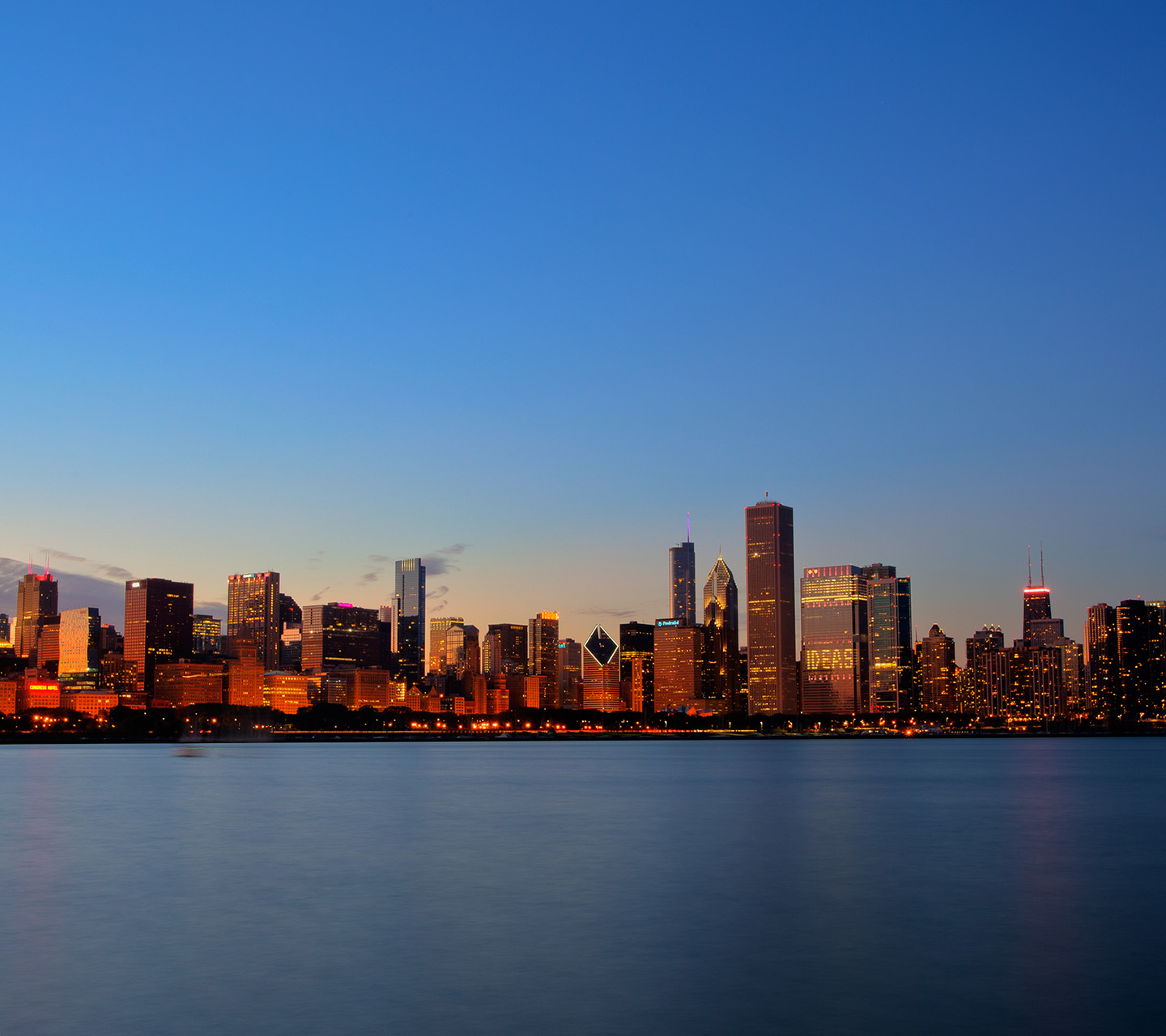 Chicago Skyline Screensaver Wallpaper