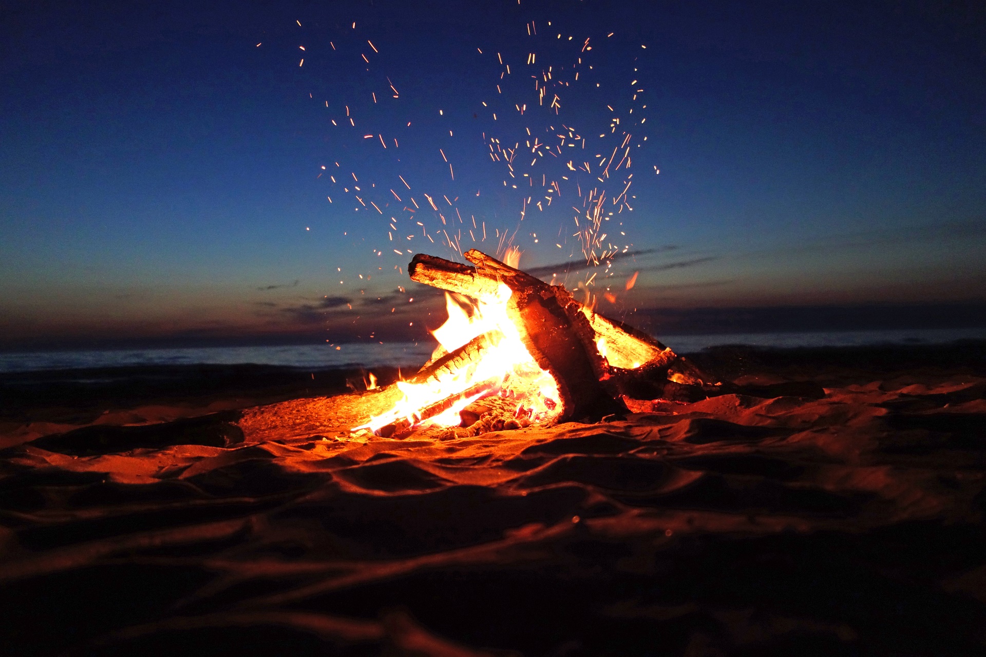 Campfire Wallpaper