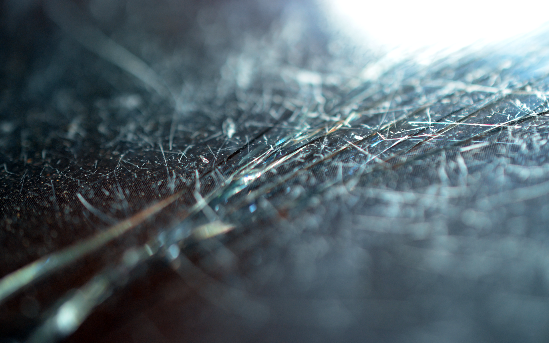 Broken Screen iPhone Macro Micro Blurred Glass Cracks Wallpaper