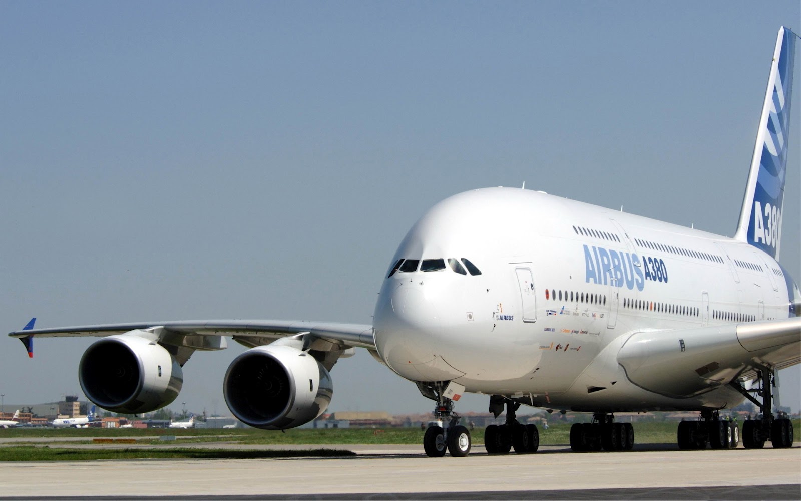 Of Airbus A380 World S Largest Passenger Jet Aircraft Wallpaper