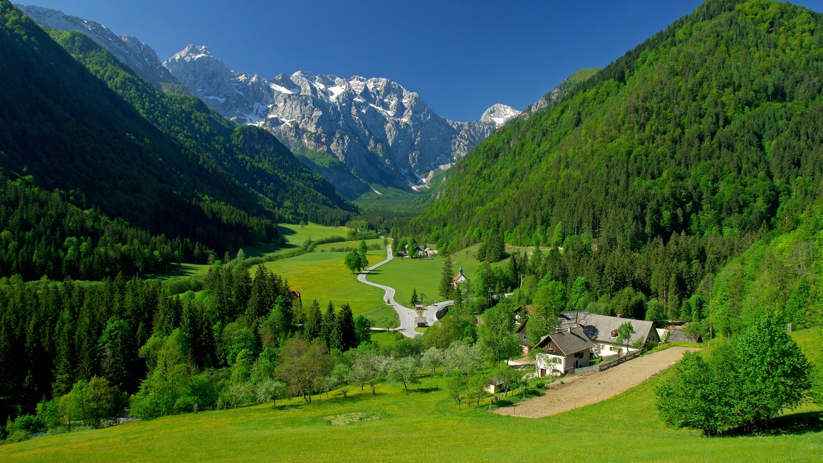 Spring Alpine Valley Mountains Fields Landscape Wallpaper