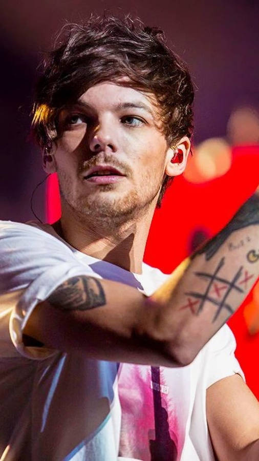 Tomlinson Bichce71x7yl52ev Wallpaper