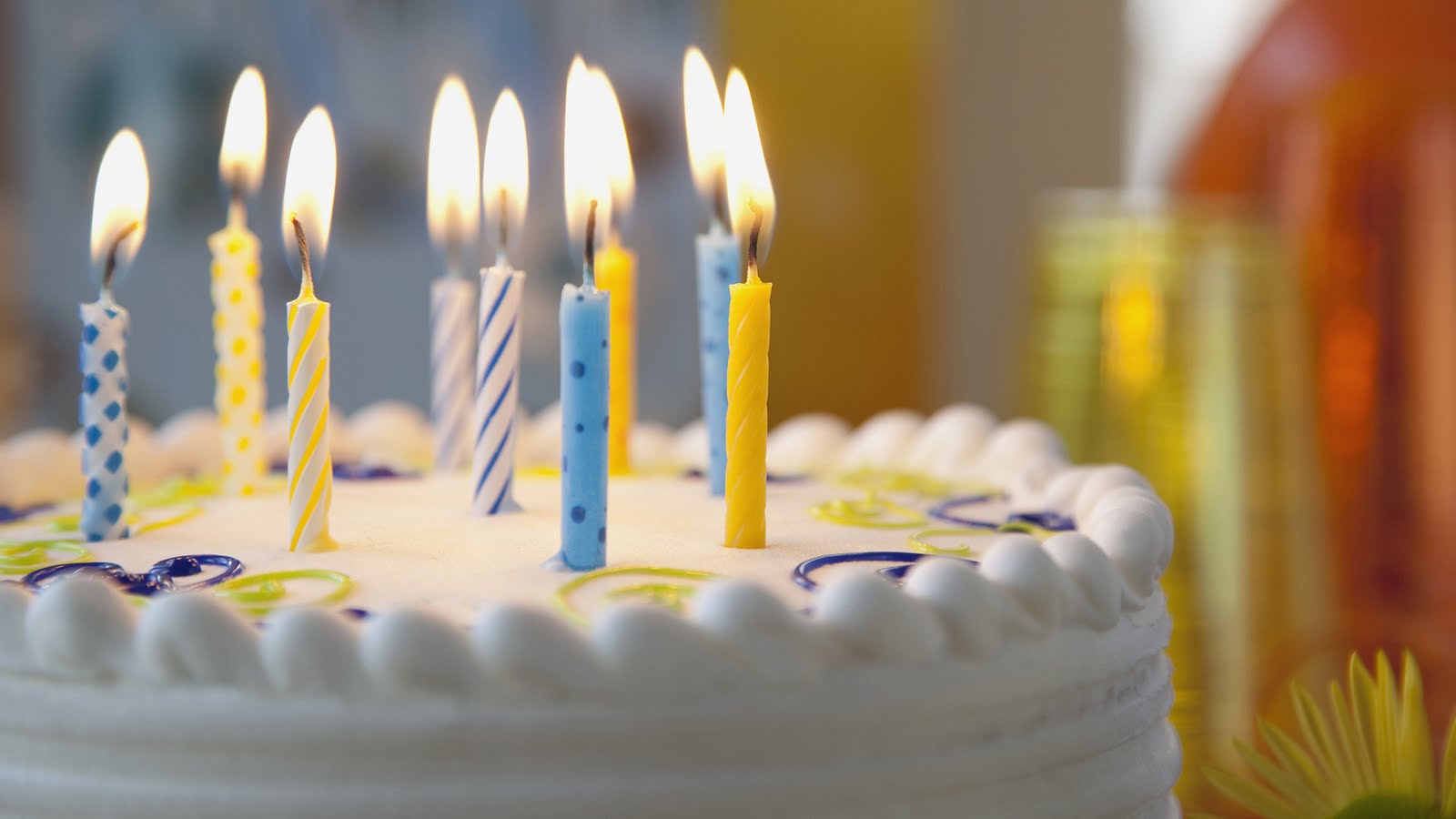 BirtHDay Cake And Candles Desktop Wallpaper HD