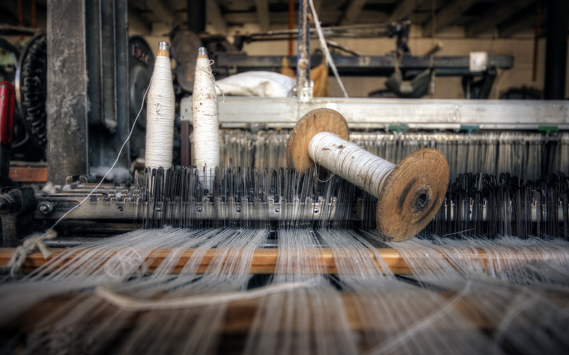 Wallpaper Weaving Machine Threads HD Picture Image