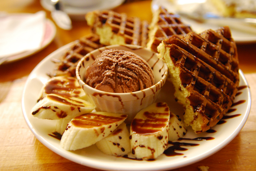 Banana Chocolate Waffle By Reiime