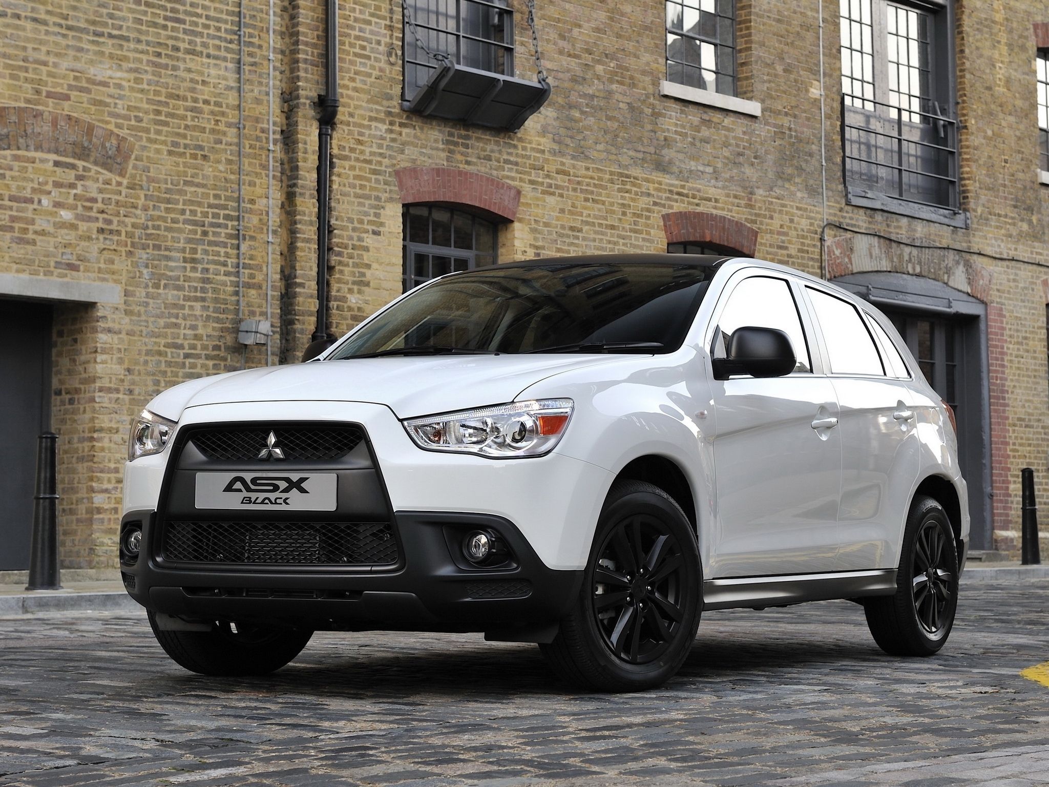 Mitsubishi Asx Black Sold As An Outlander In Usa Indonesia And