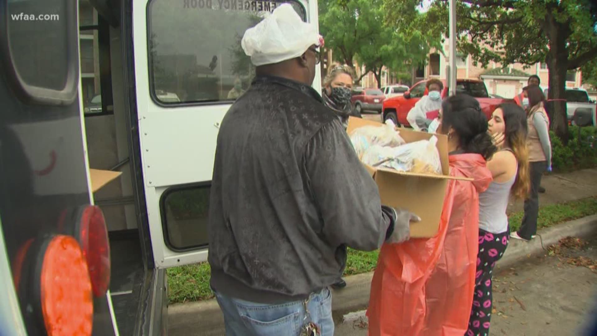 Dallas Isd Begins Meal Deliveries To Make Sure Students In Need