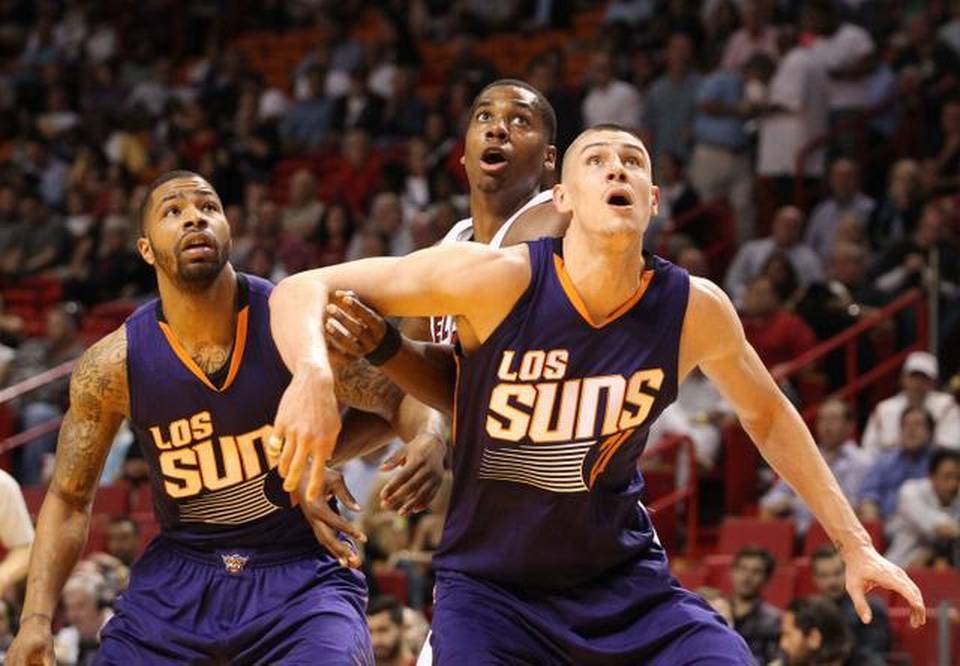 Hassan Whiteside Tussles With Alex Len I Just Kept