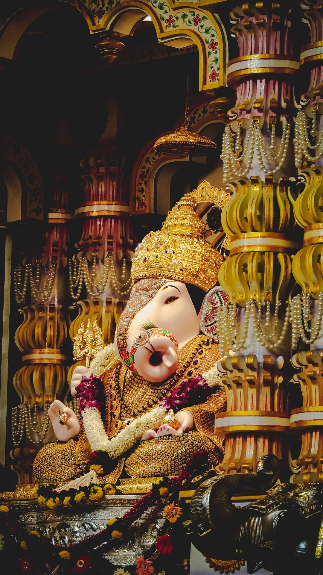 Ganesh Temple iPhone Wallpaper