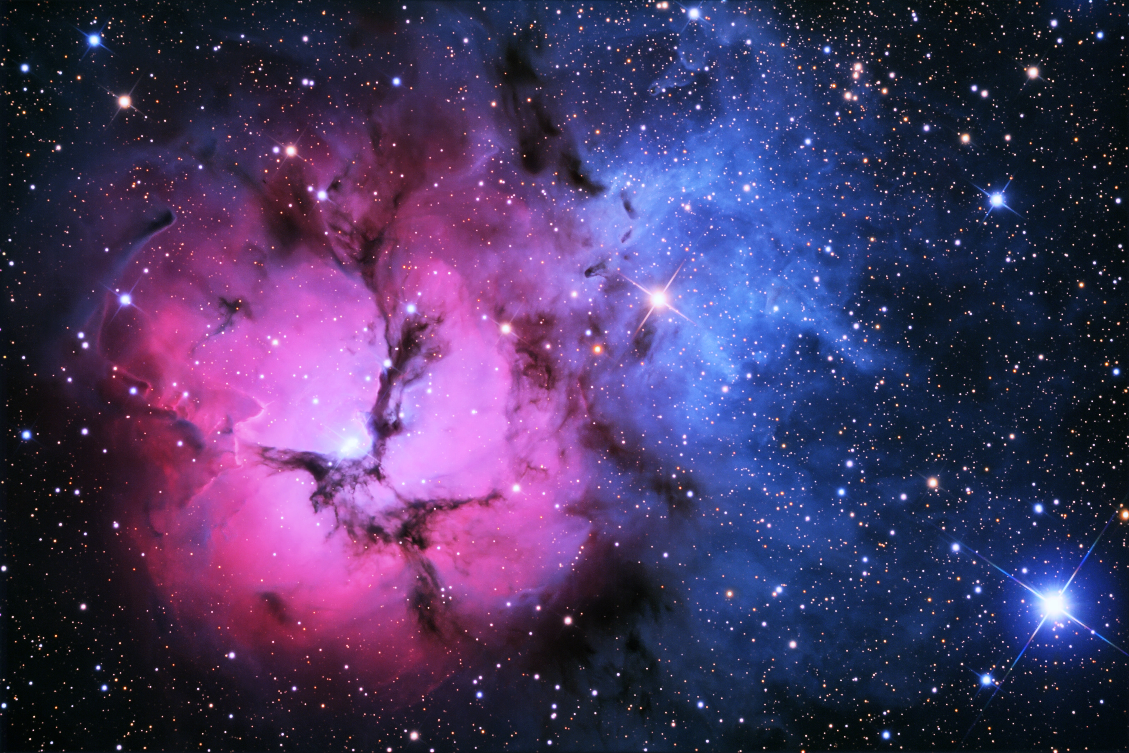 Trifid Nebula 4k Ultra HD Wallpaper Background Image