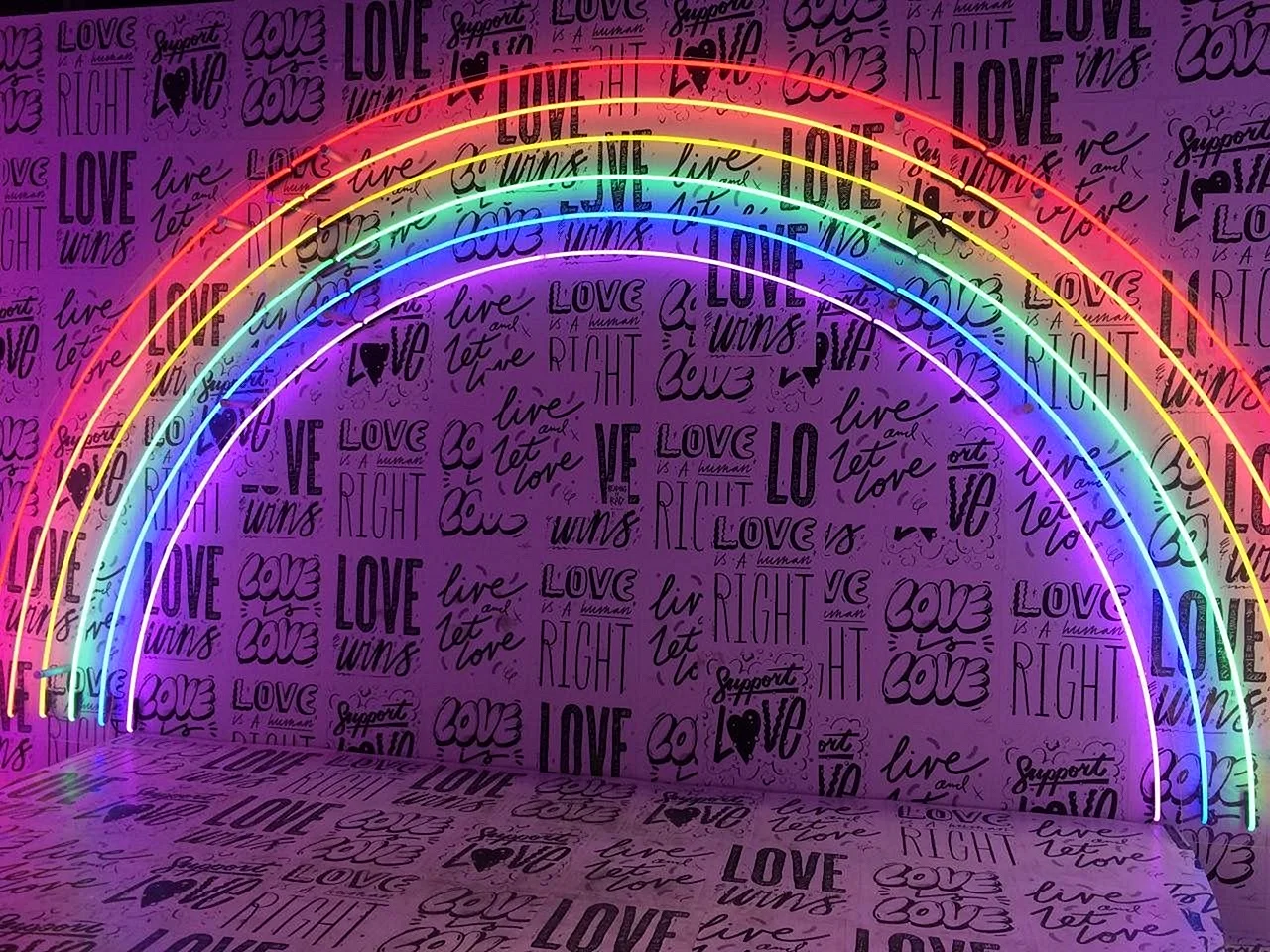 Rainbow Aesthetic Wallpaper