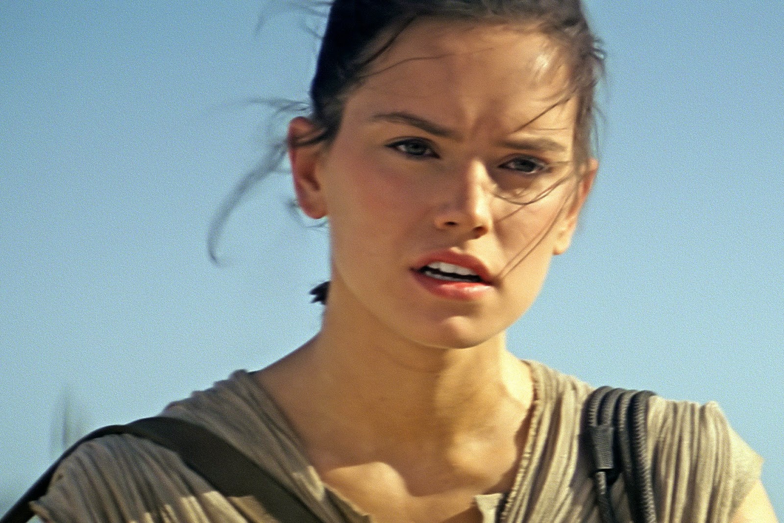 Daisy Ridley Talks The Force Awakens With Ew Star Wars