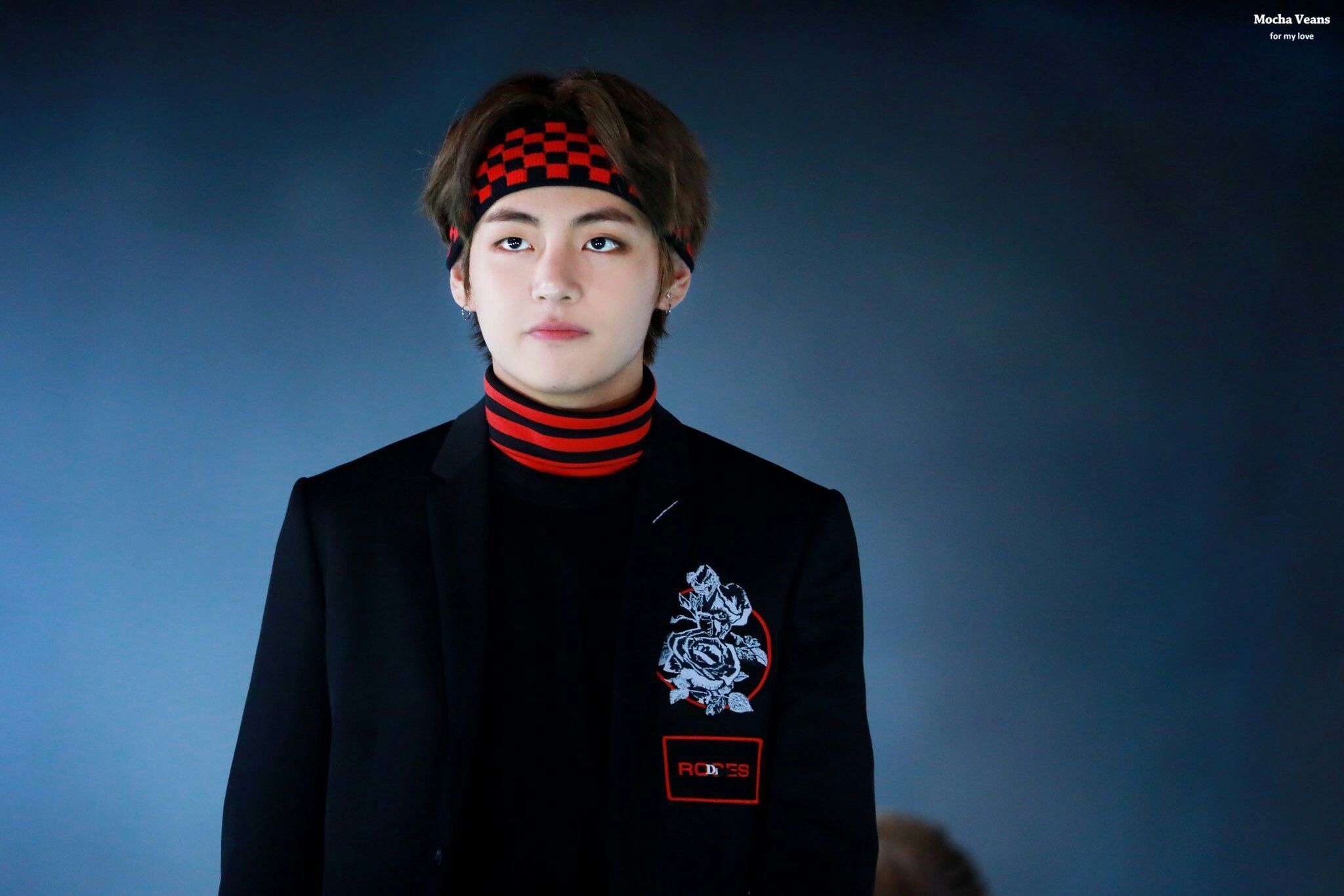Laptop Kim Tae Hyung Wallpaper On