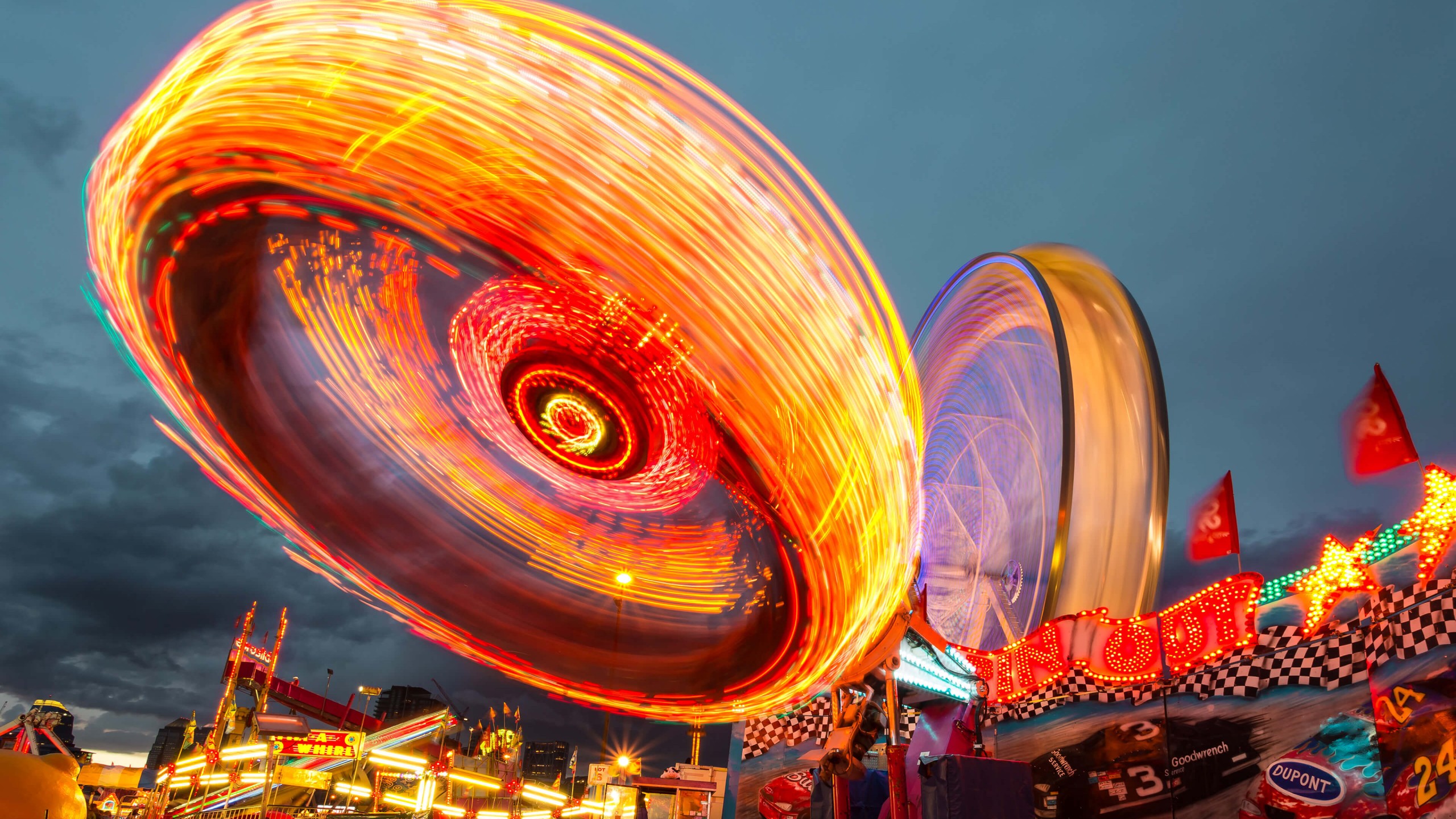 Download Calgary Stampede Lights HD wallpaper for 2560 x 1440 2560x1440