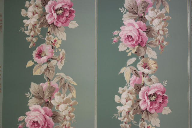 Rosie S Vintage Wallpaper I Buy And Sell