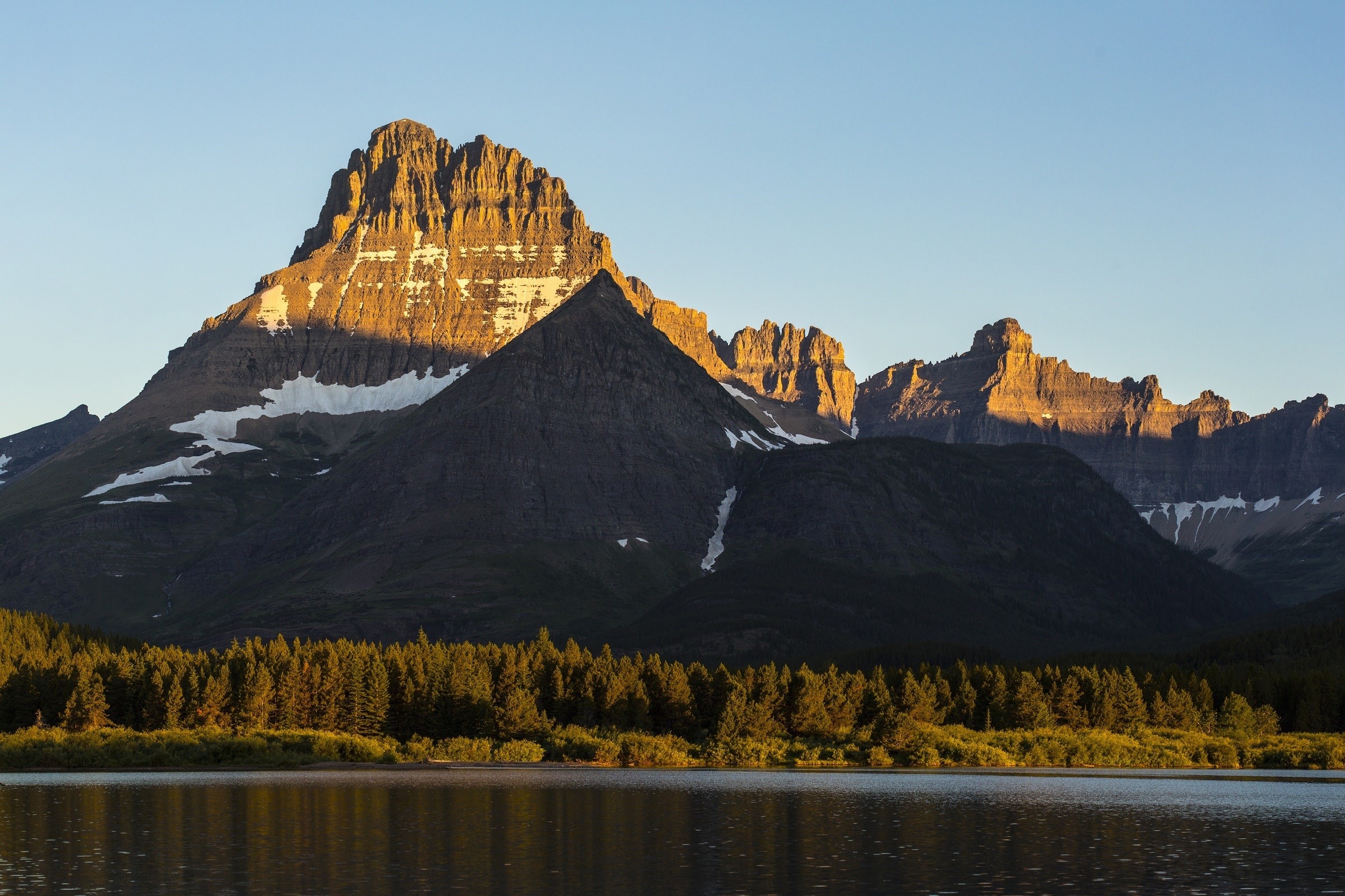 Glacier National Park Background HD Wallpaper