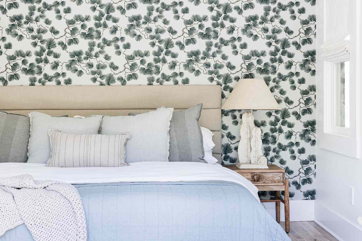 Beautiful Wallpapered Bedrooms Wallpaper