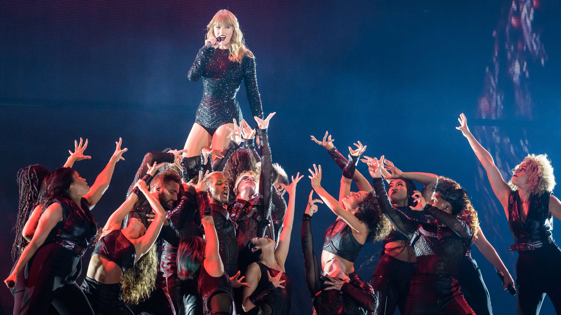 Taylor Swift Is Poised For Music S Biggest Payday Axios