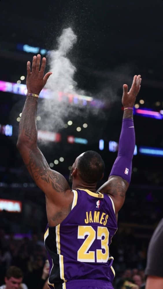 King Lebron James Wallpaper